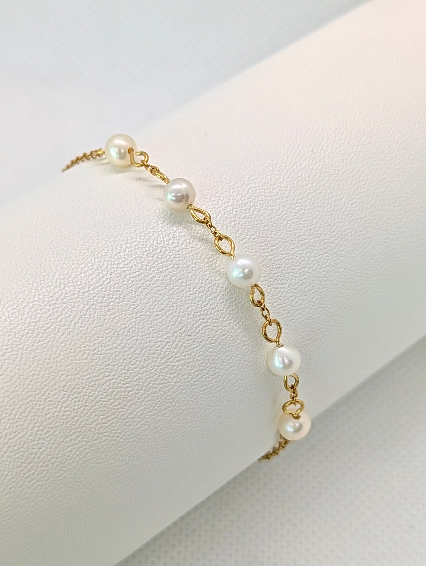 LUSTRE WHISPER BRACELET