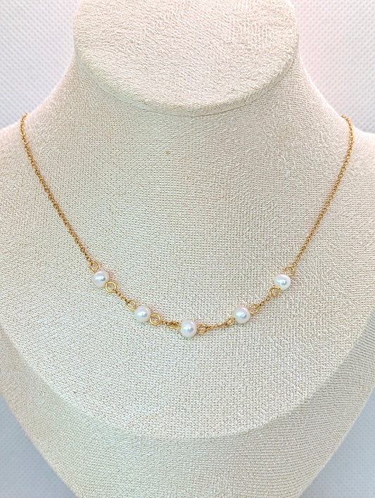LUSTRE WHISPER NECKLACE