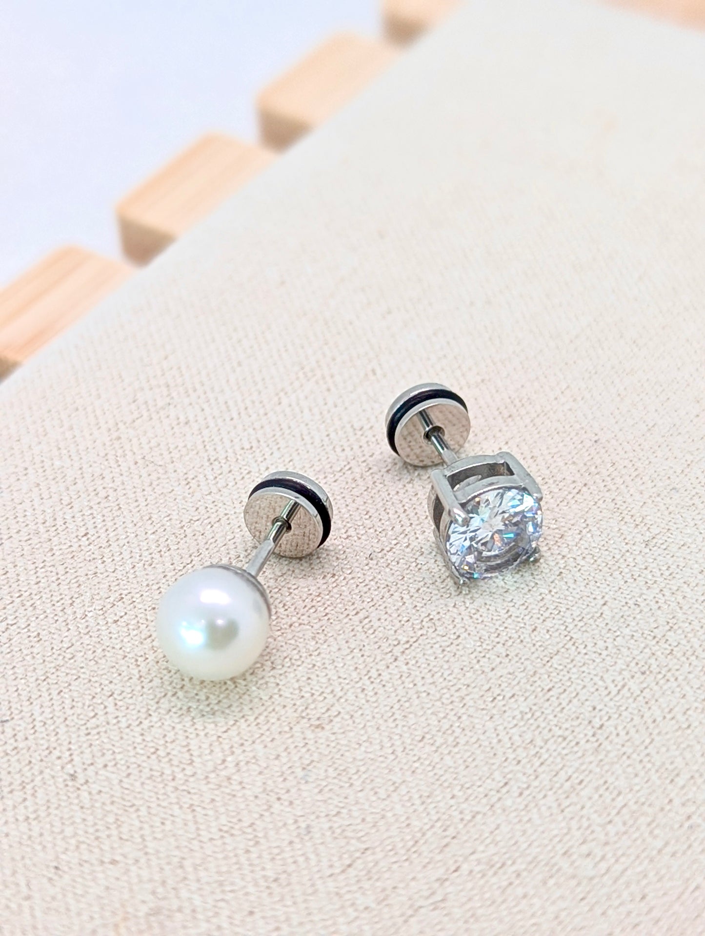 CELESTE EAR STUDS